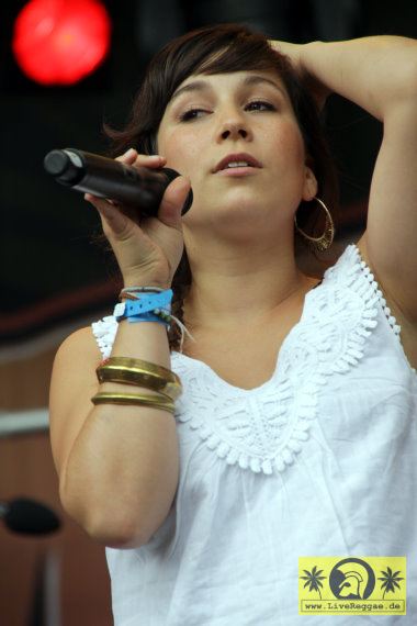 Sara Lugo (D)